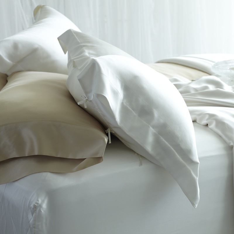 The benefits of silk pillow cases - Johannesburg & Cape Town